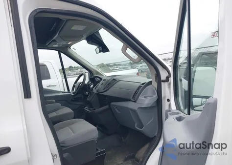 2018 Ford Transit z USA, uszkodzony, nr VIN 1FTYR2CM6JKA75052